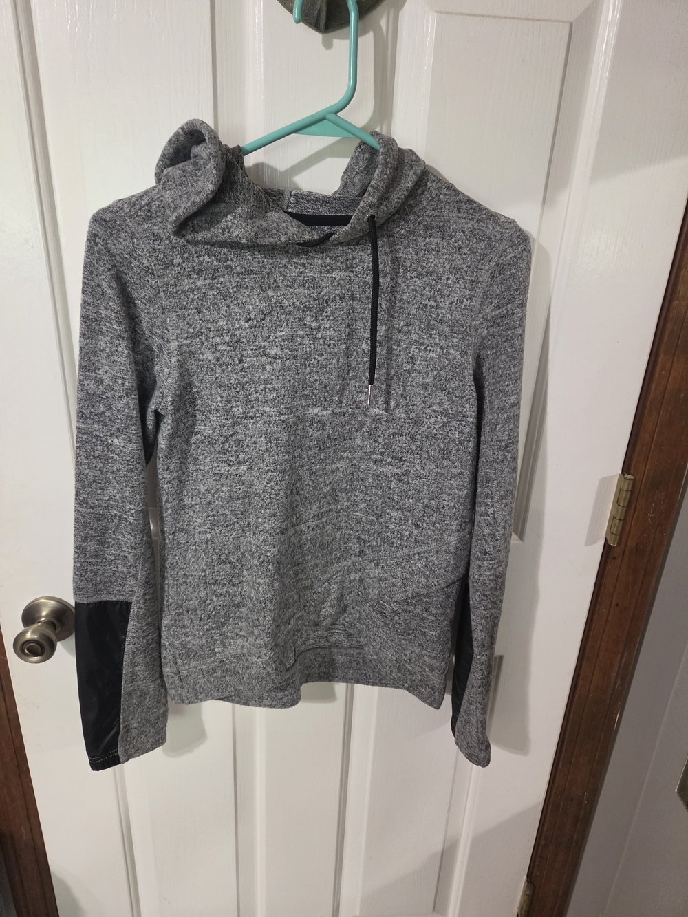 Tahari Gray Funnel Neck Hoodie with Black Sleeve Panels